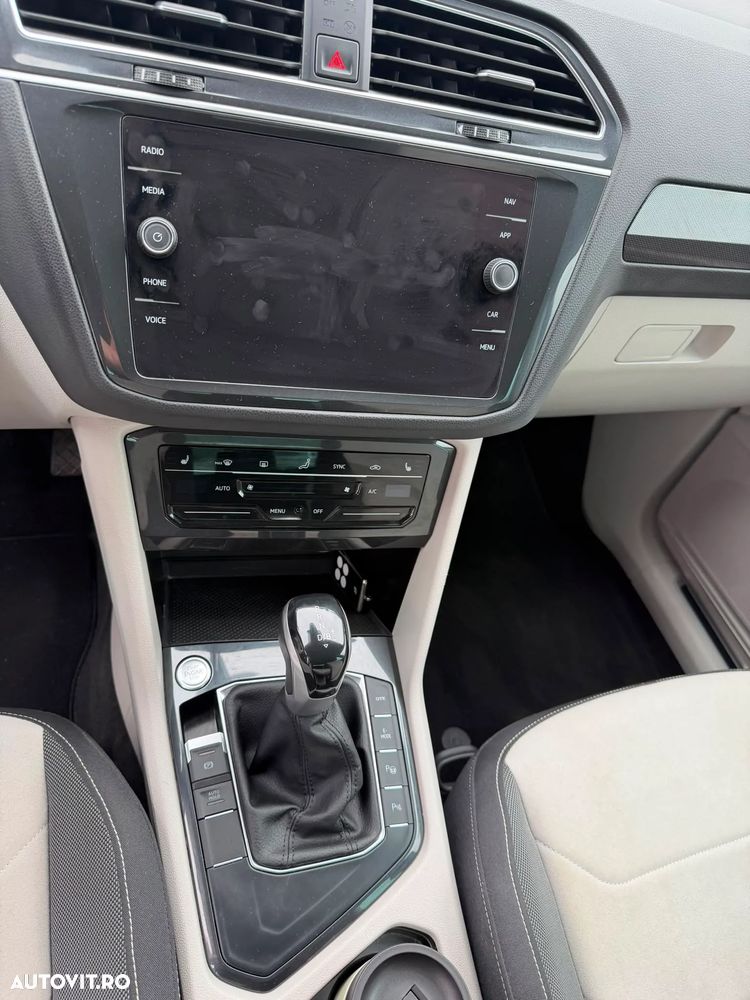 Volkswagen Tiguan 1.4 eHybrid OPF Elegance - 13