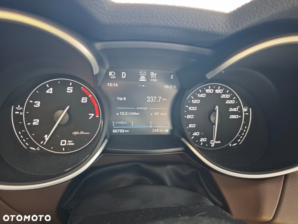 Alfa Romeo Stelvio 2.0 Turbo Super Q4 - 8