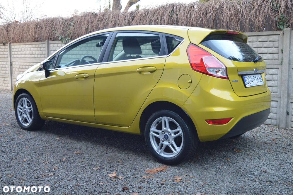 Ford Fiesta 1.0 EcoBoost Titanium - 4