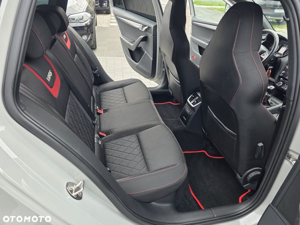 Skoda Octavia 2.0 TSI RS 230 - 22