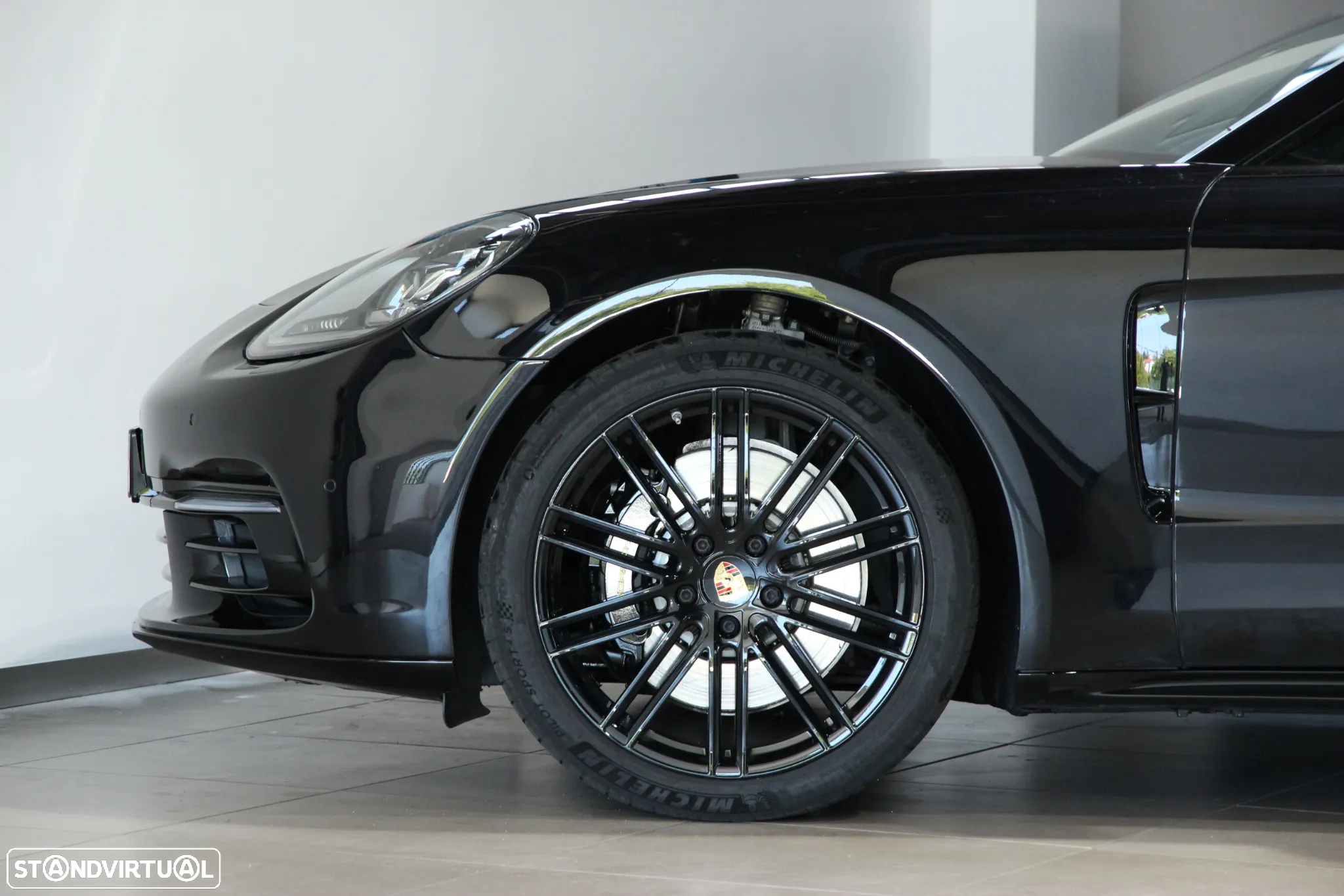 Porsche Panamera 4 E-Hybrid Executive - 5