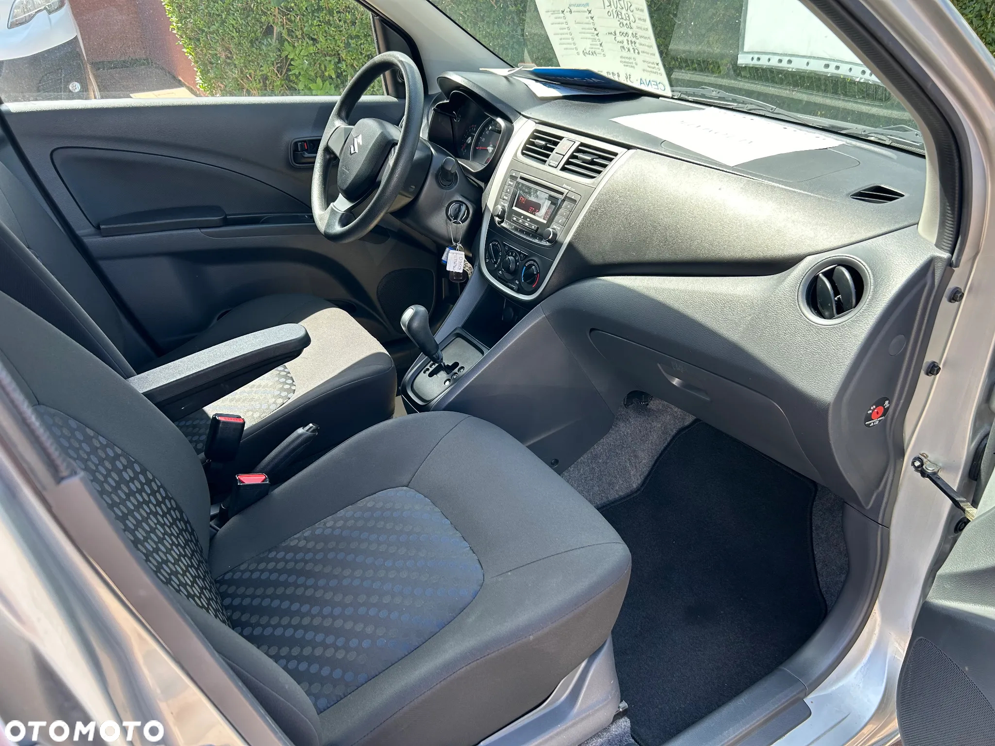 Suzuki Celerio 1.0 Comfort AGS - 14