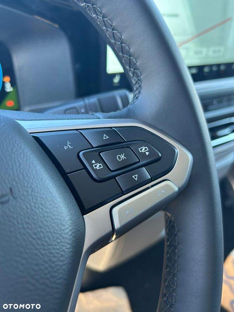 Volkswagen Caravelle 2.0 TDI L2 Life - 17