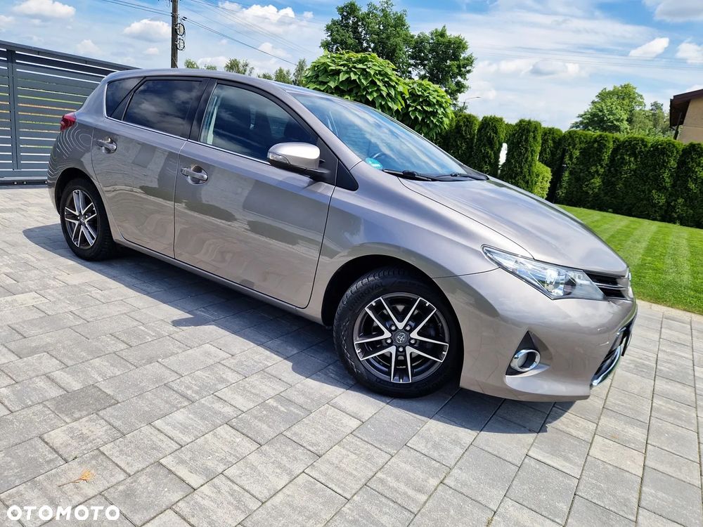 Toyota Auris 1.6 Valvematic Edition - 12