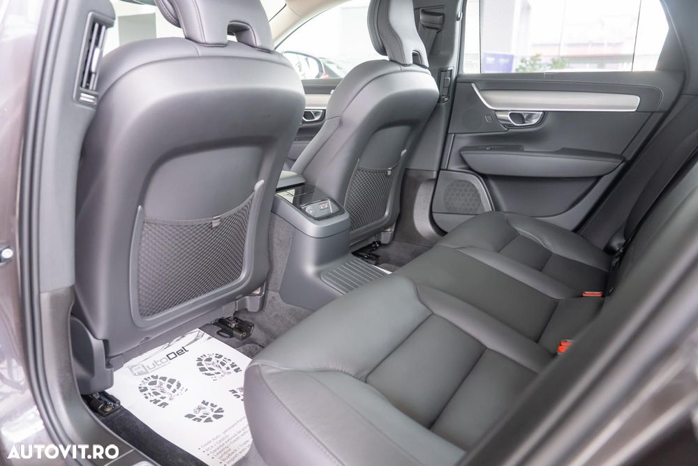 Volvo S90 Recharge T8 AWD Plus Bright - 22