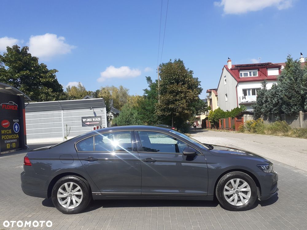 Volkswagen Passat - 7