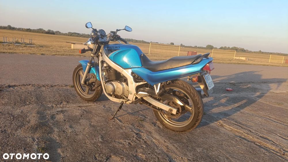 Suzuki GS - 3