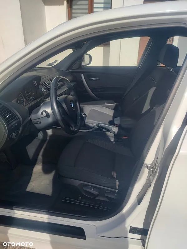 BMW Seria 1 116d - 19