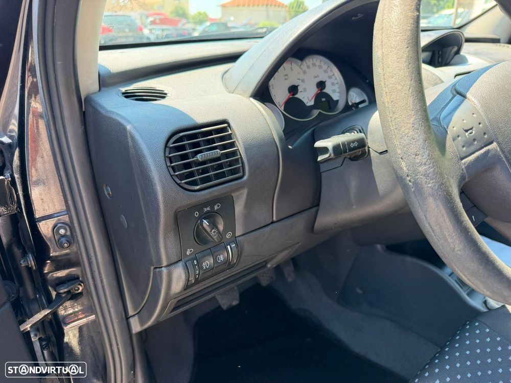 Opel Corsa 1.3 CDTi Sport - 25