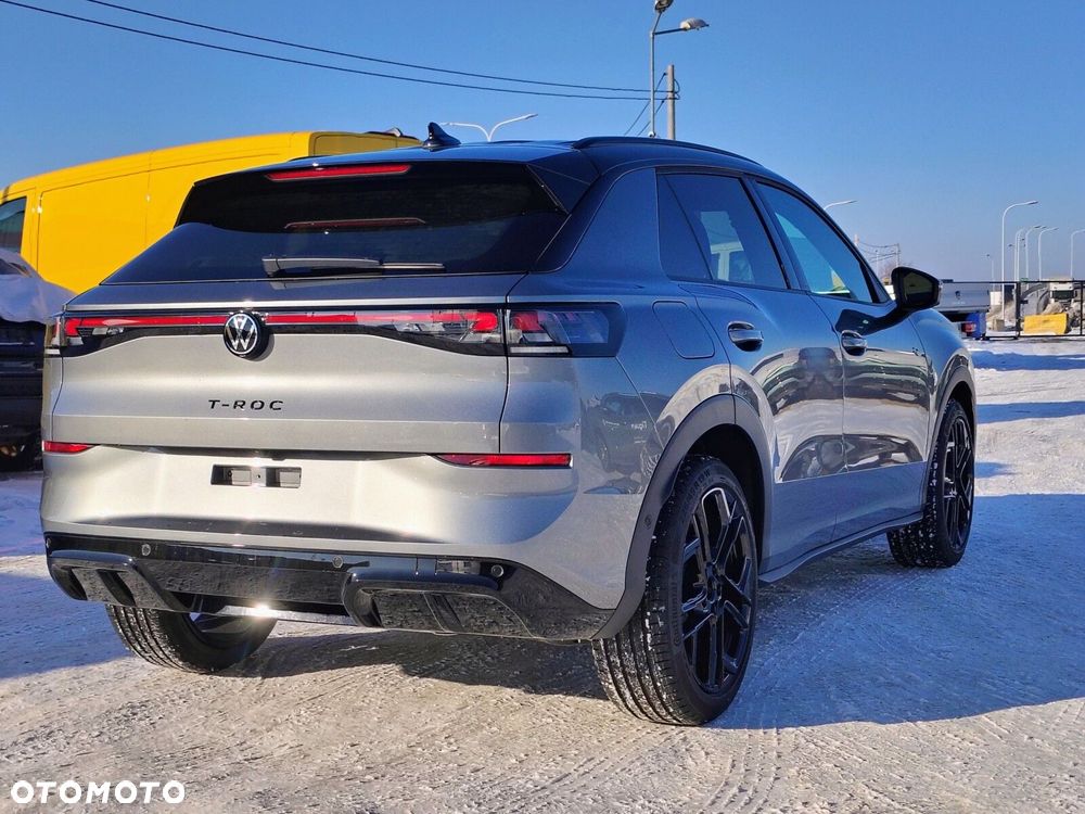 Volkswagen T-Roc - 8