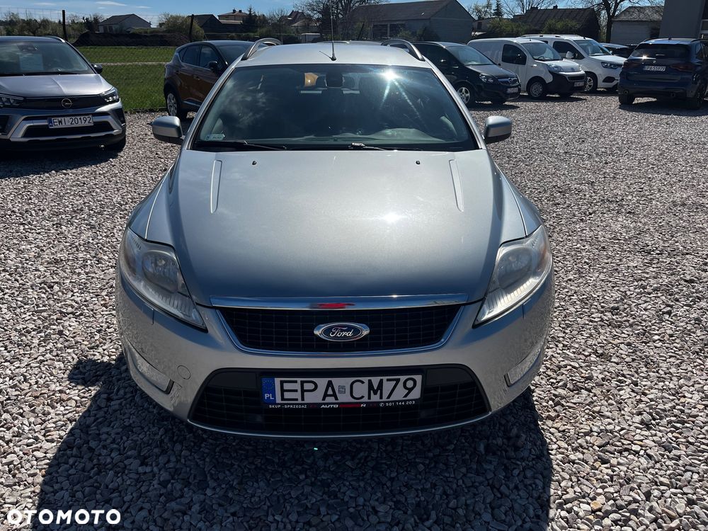 Ford Mondeo 2.0 TDCi Ambiente - 11