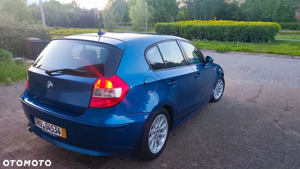 BMW Seria 1 - 22