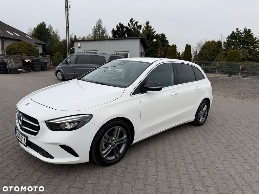 Mercedes-Benz Klasa B 180 7G-DCT Style - 4