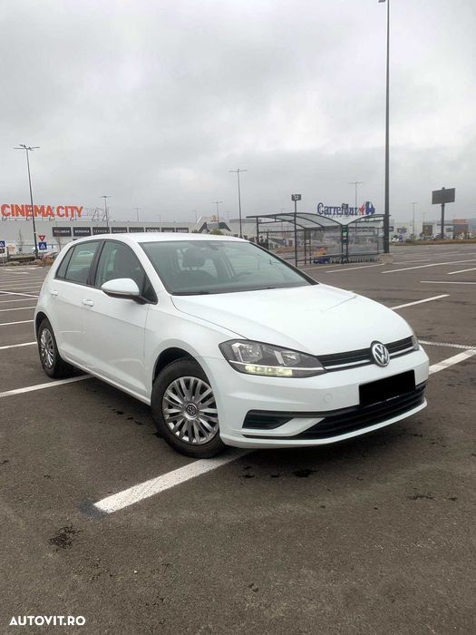 Volkswagen Golf 1.0 TSI Comfortline - 1