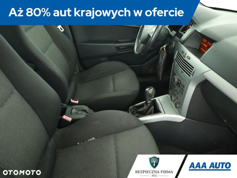 Opel Astra - 10