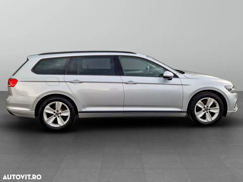 Volkswagen Passat - 6