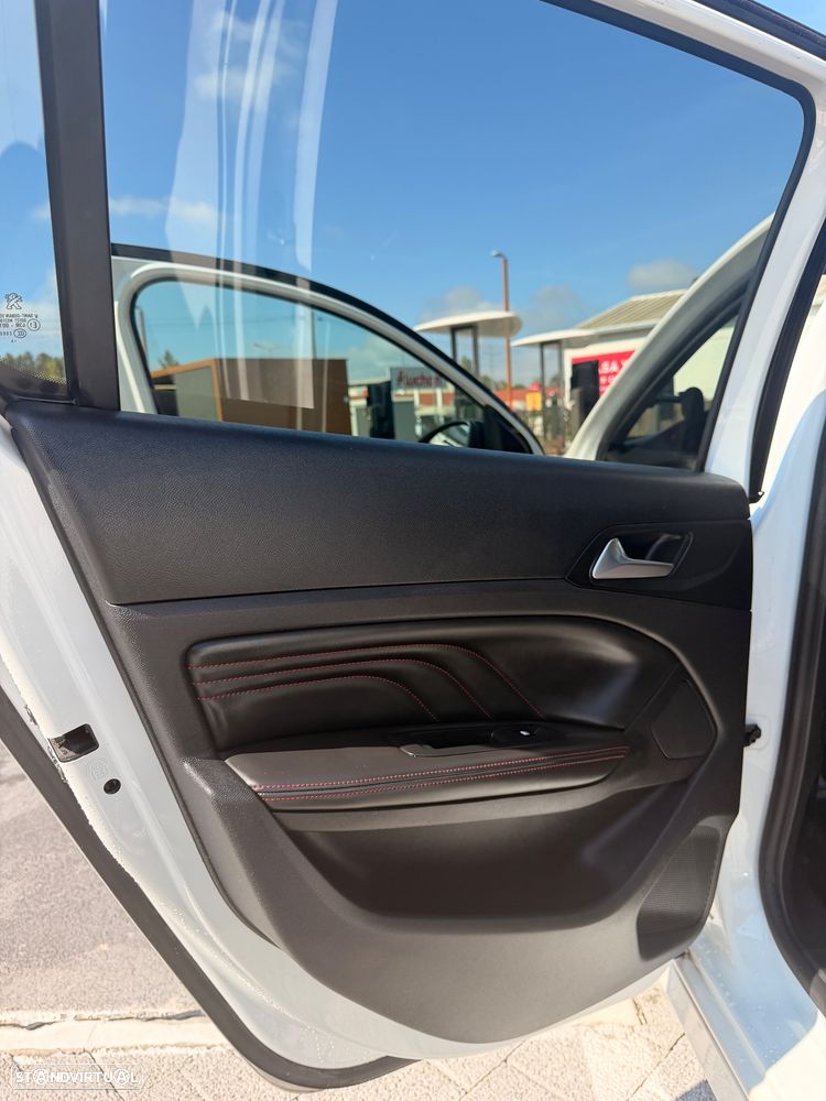 Peugeot 308 1.2 PureTech GT Line - 20