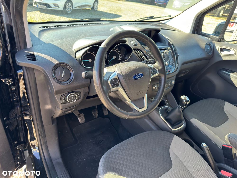 Ford Tourneo Courier 1.5 TDCi Titanium - 15
