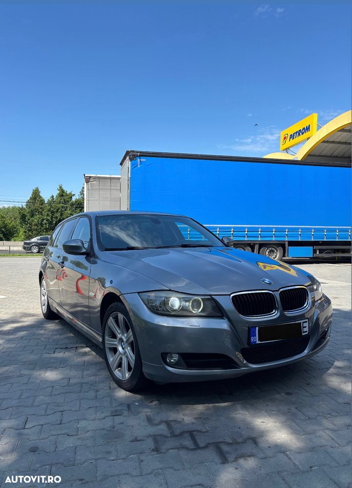 BMW 3 Series 2010 — imagine 9