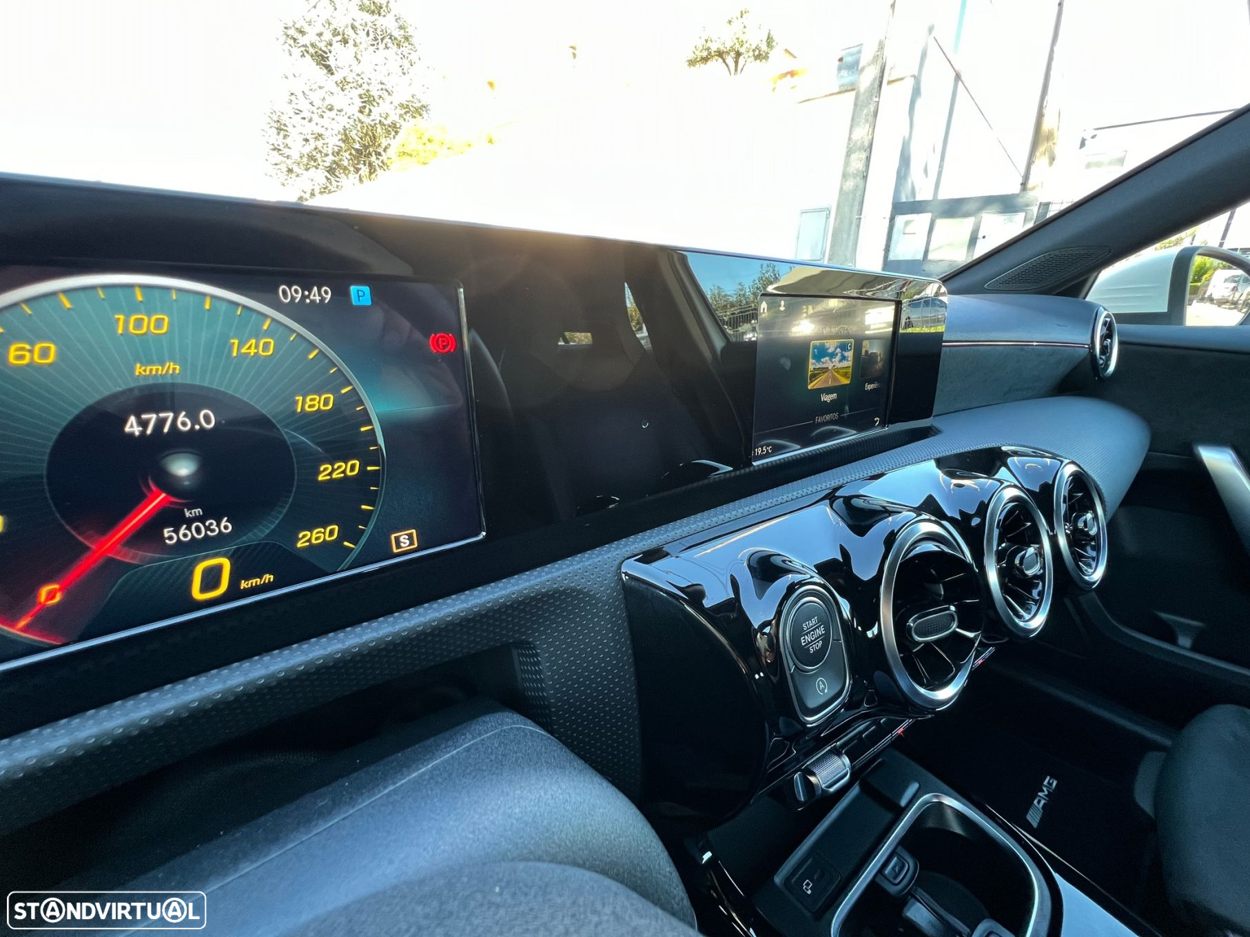 Mercedes-Benz A 180 d AMG Line - 23