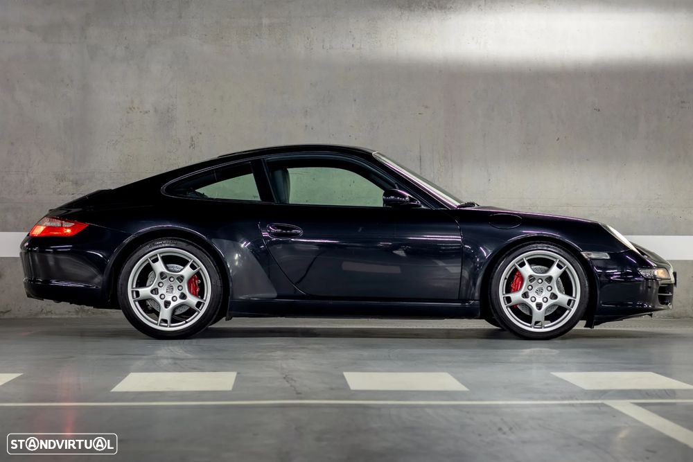 Porsche 911 (997) Carrera S - 2