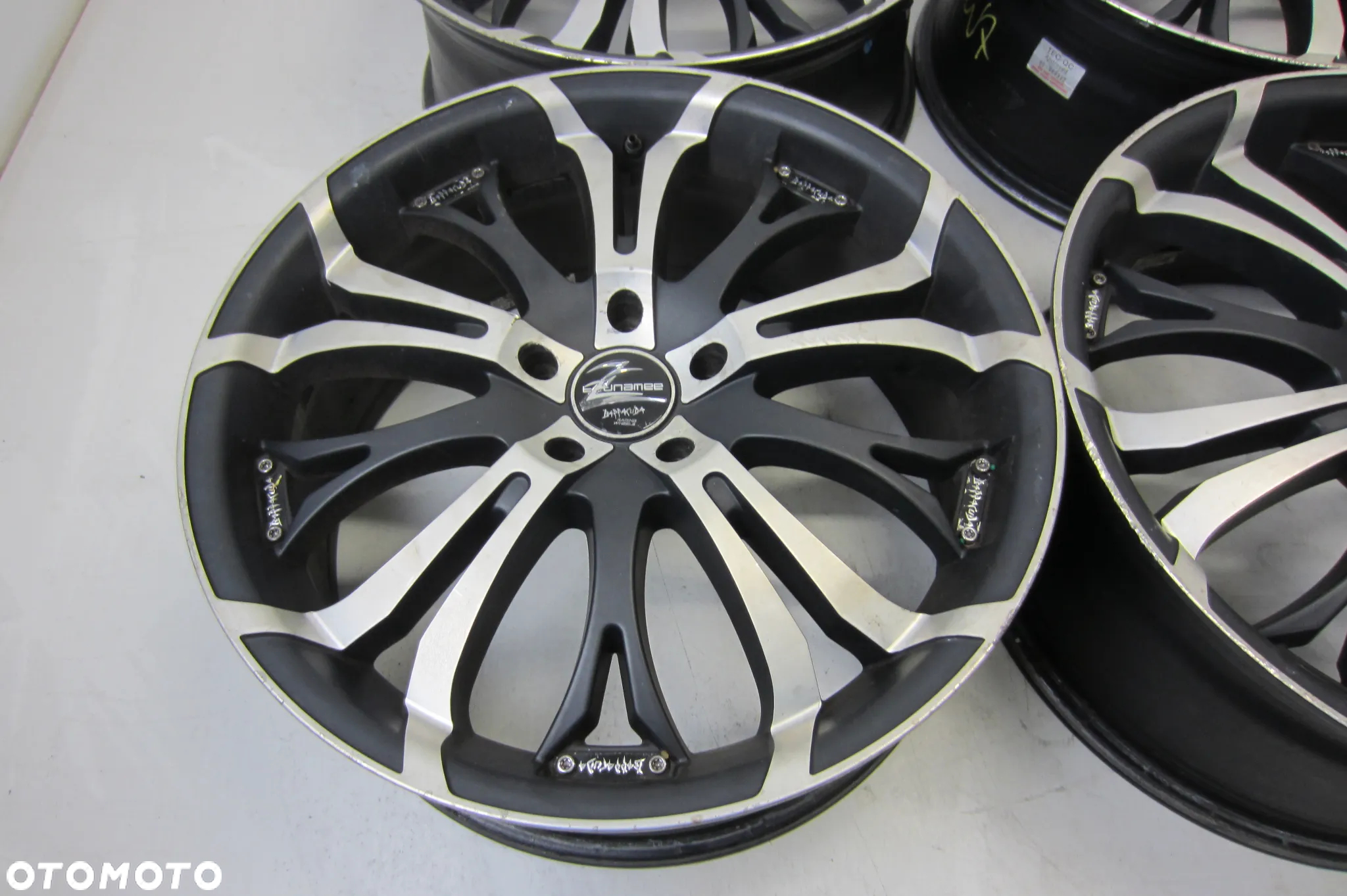 FELGI ALUMINIOWE 19 VW SEAT AUDI SKODA BARACUDA OM 5X112 - 5