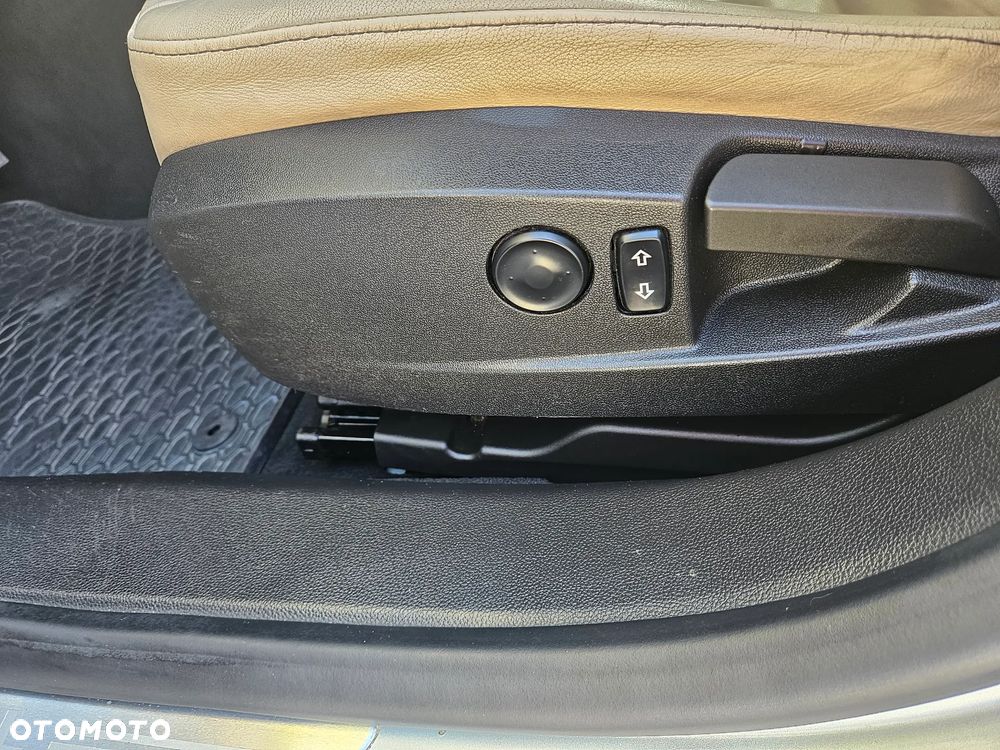 Opel Insignia 1.6 T Edition - 31