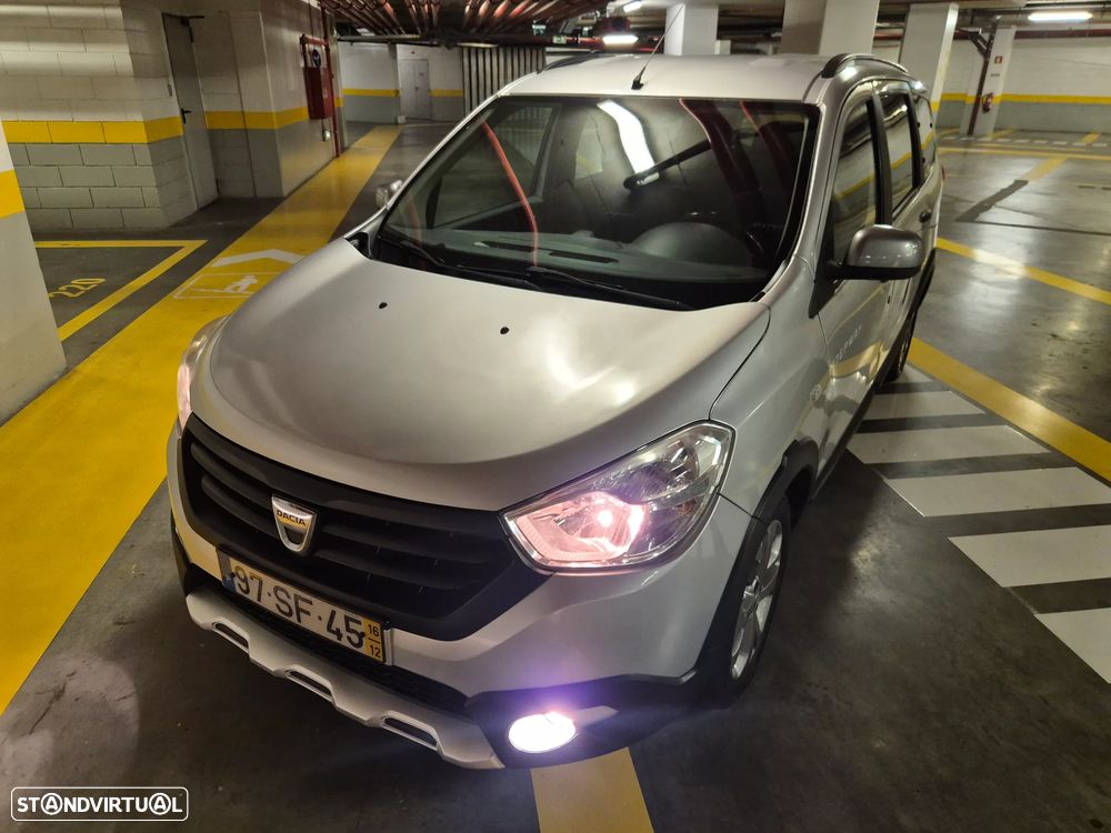 Dacia Lodgy 2016 photo 4