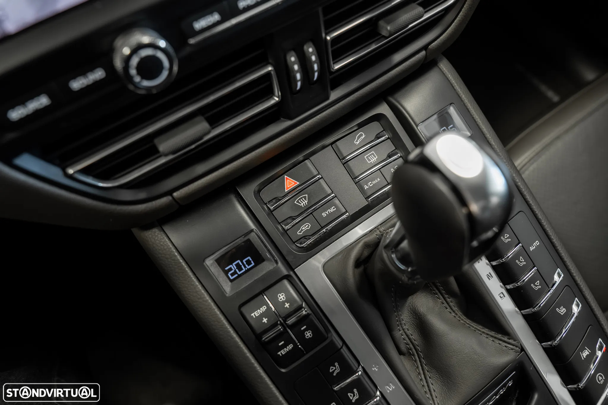 Porsche Macan Standard - 21