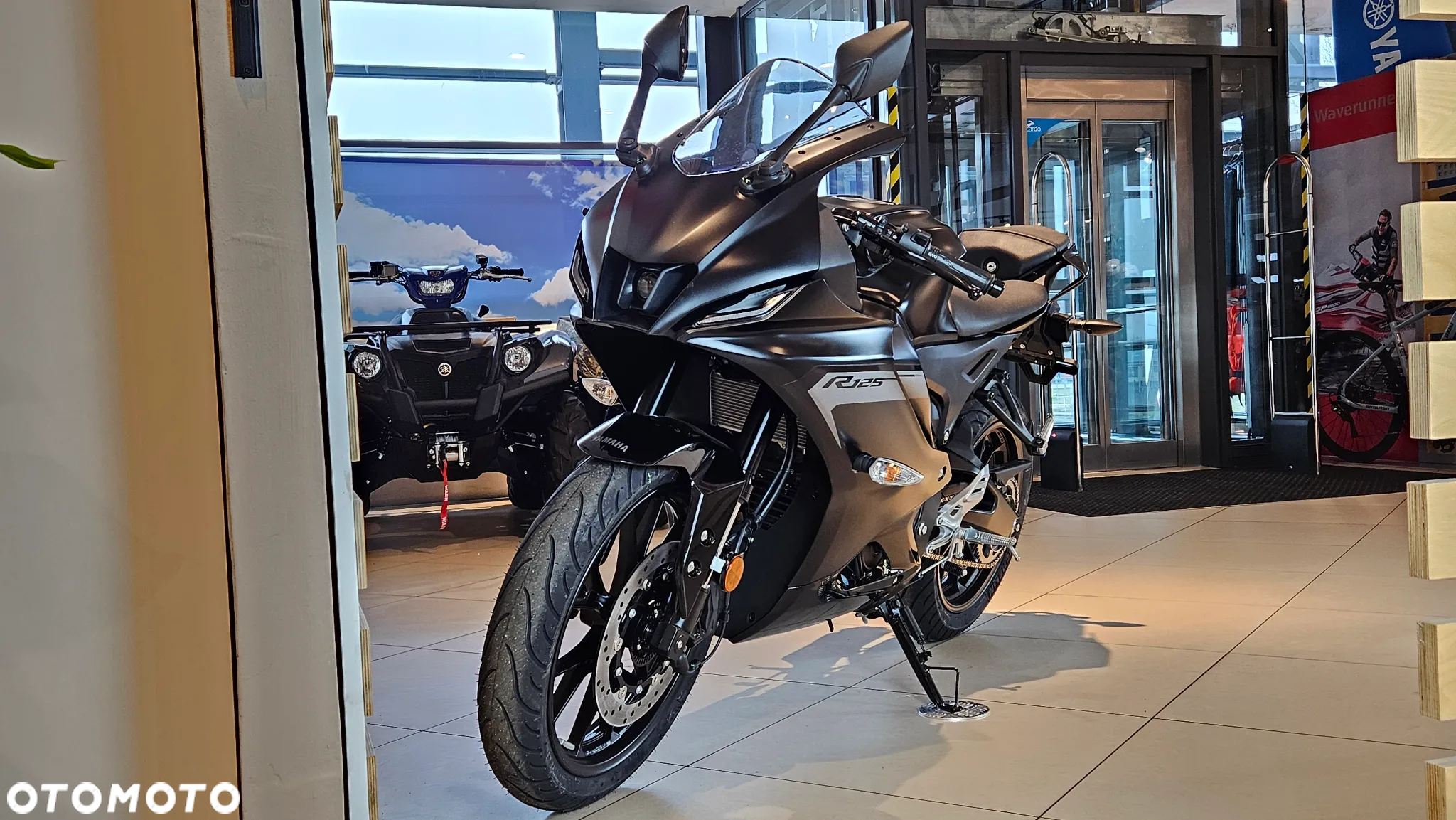 Yamaha R125 - 9
