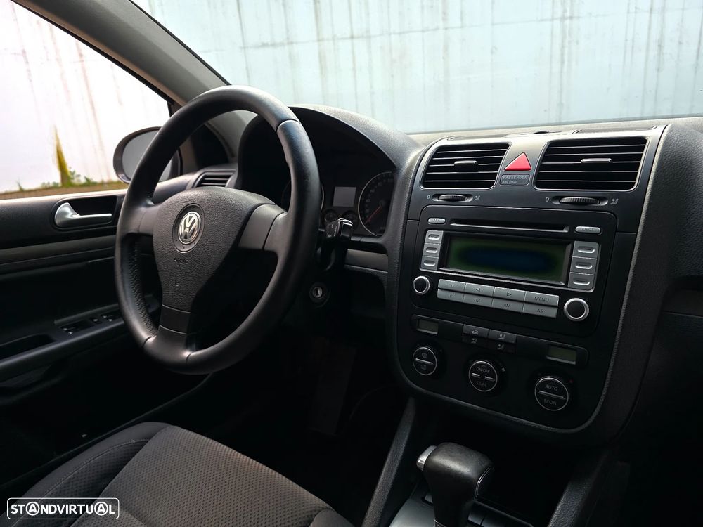 VW Golf 1.9 TDi GT Sport DSG - 42