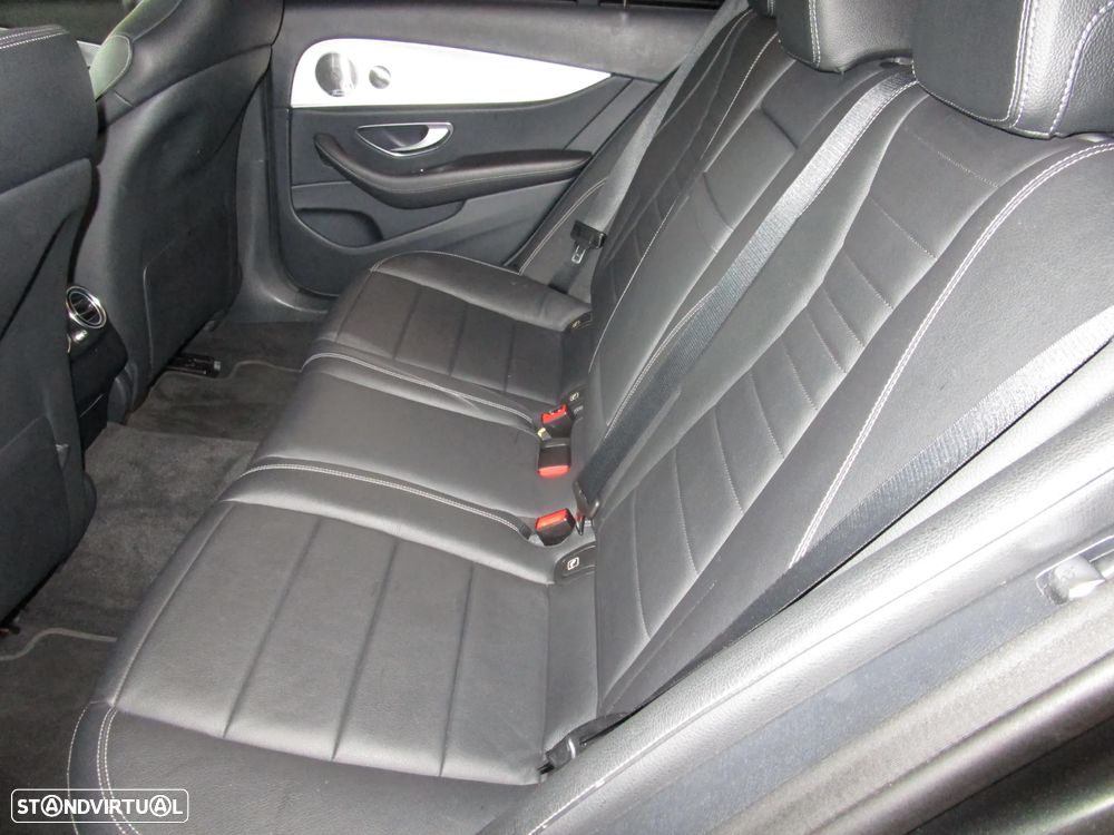 Mercedes-Benz E 220 d 4-Matic All Terrain Avantgarde + - 26