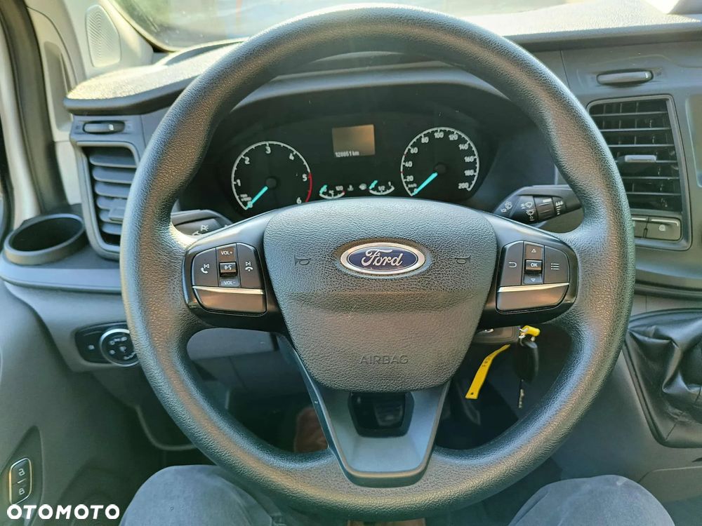 Ford TRANSIT CUSTOM - 20