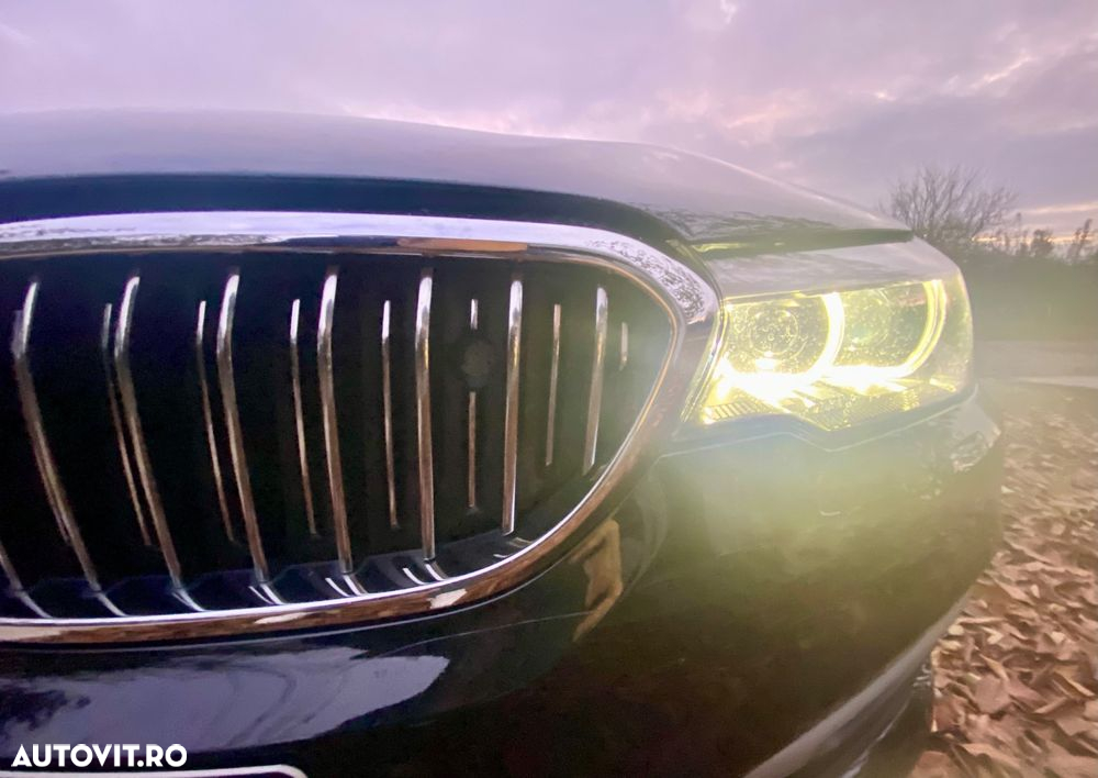 BMW Seria 5 520d xDrive AT - 20