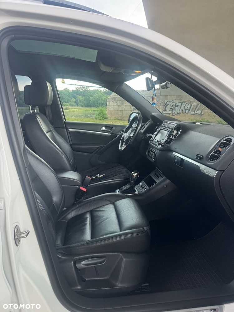 Volkswagen Tiguan 2.0 TDI 4Mot Perfectline R-Style DSG - 13