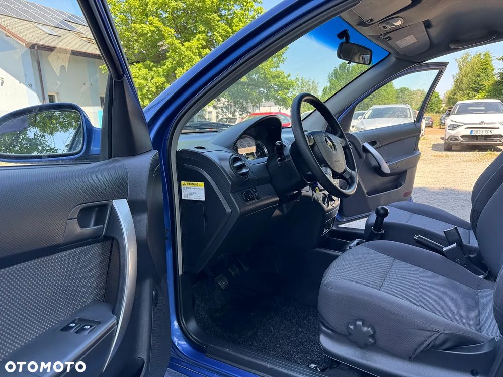 Chevrolet Aveo - 19