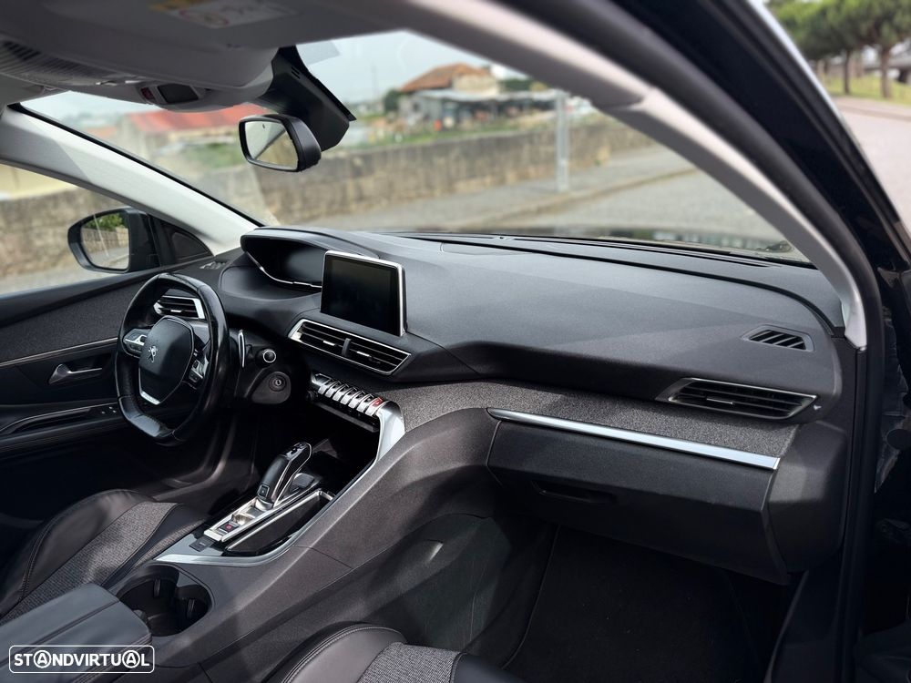 Peugeot 3008 1.5 BlueHDi Allure EAT8 - 9