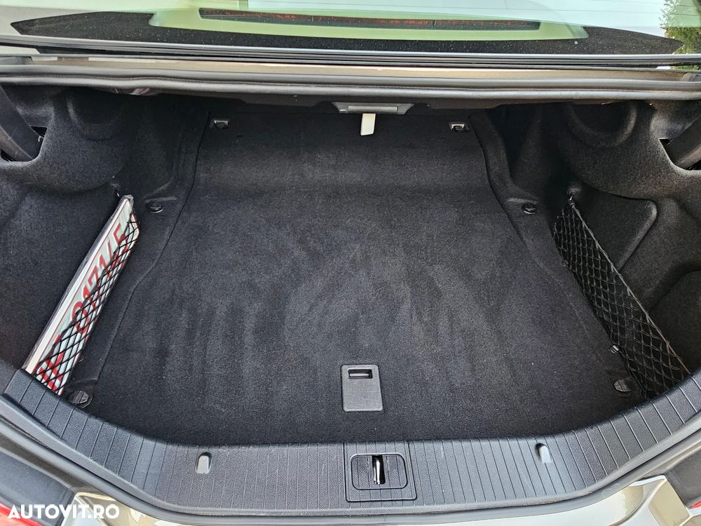 Mercedes-Benz CLS 250 CDI DPF BlueEFFICIENCY 7G-TRONIC - 10