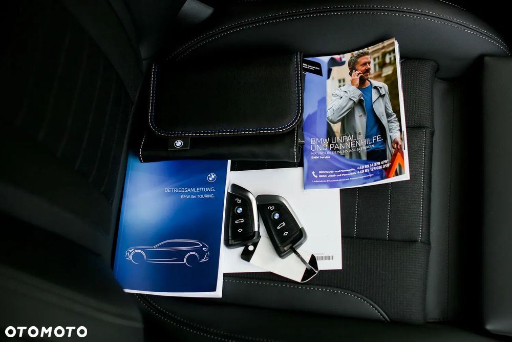 BMW Seria 3 318d Luxury Line - 18