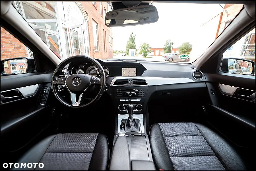 Mercedes-Benz Klasa C - 33