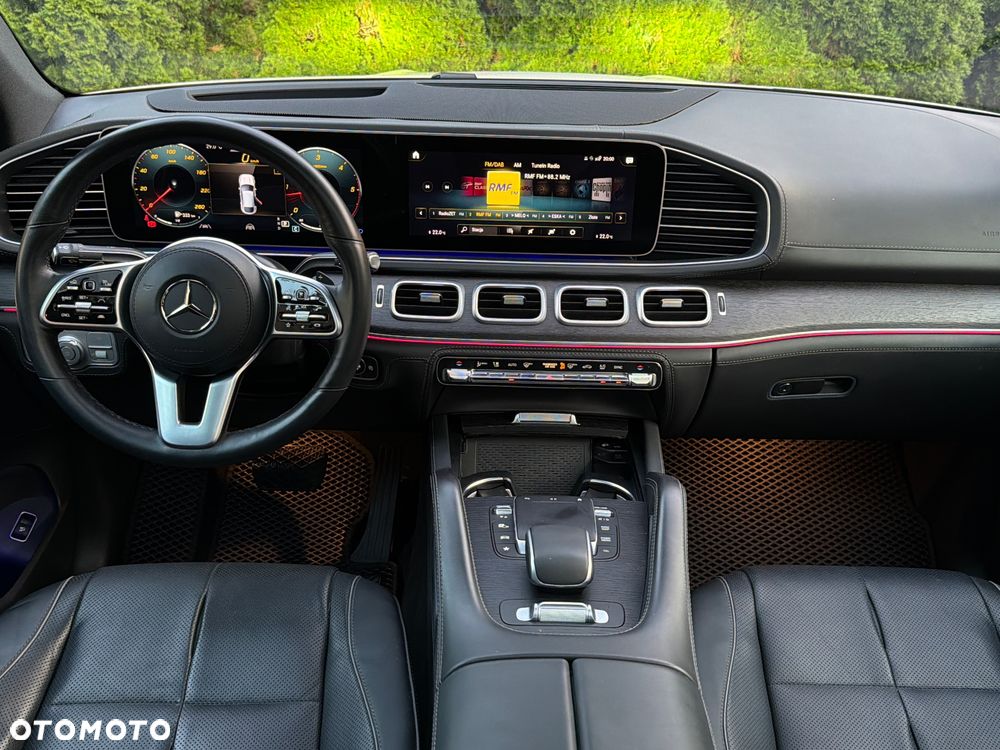 Mercedes-Benz GLE - 25