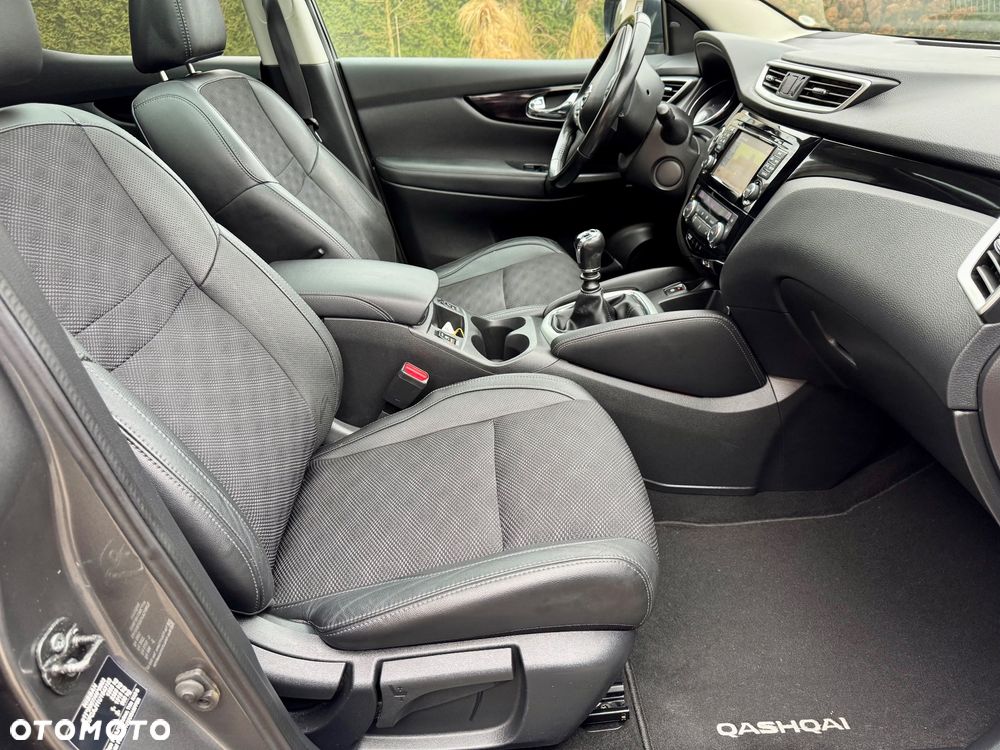 Nissan Qashqai 1.6 DIG-T TEKNA+ - 34