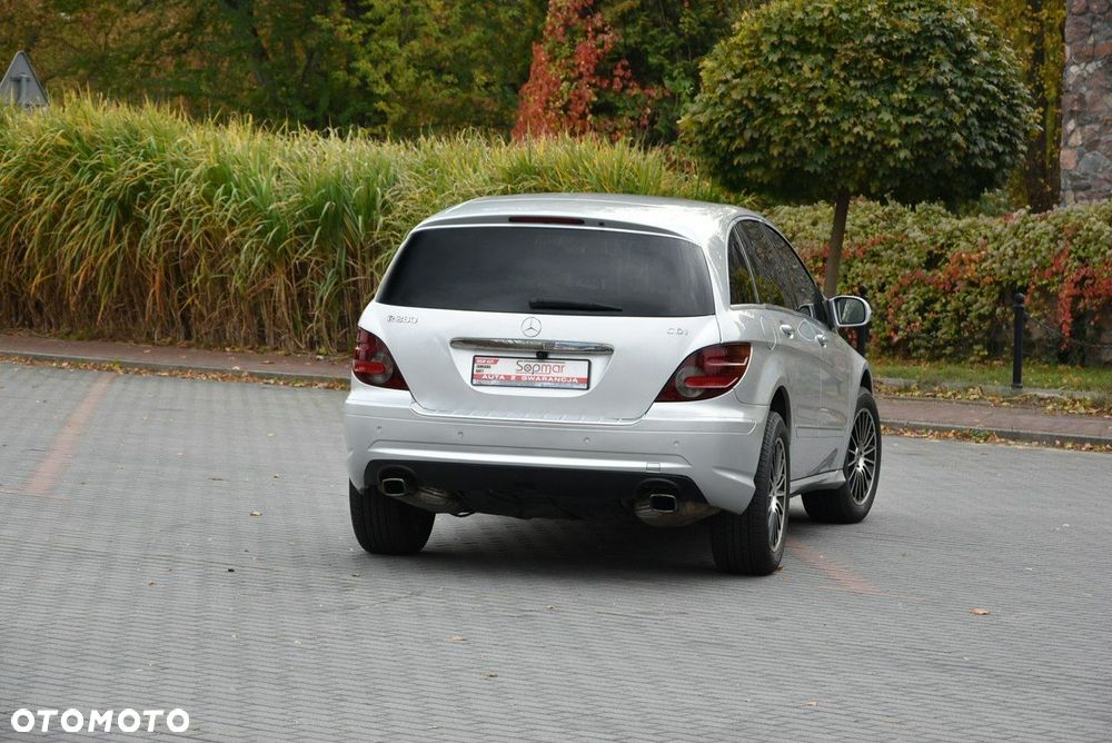 Mercedes-Benz Klasa R - 25