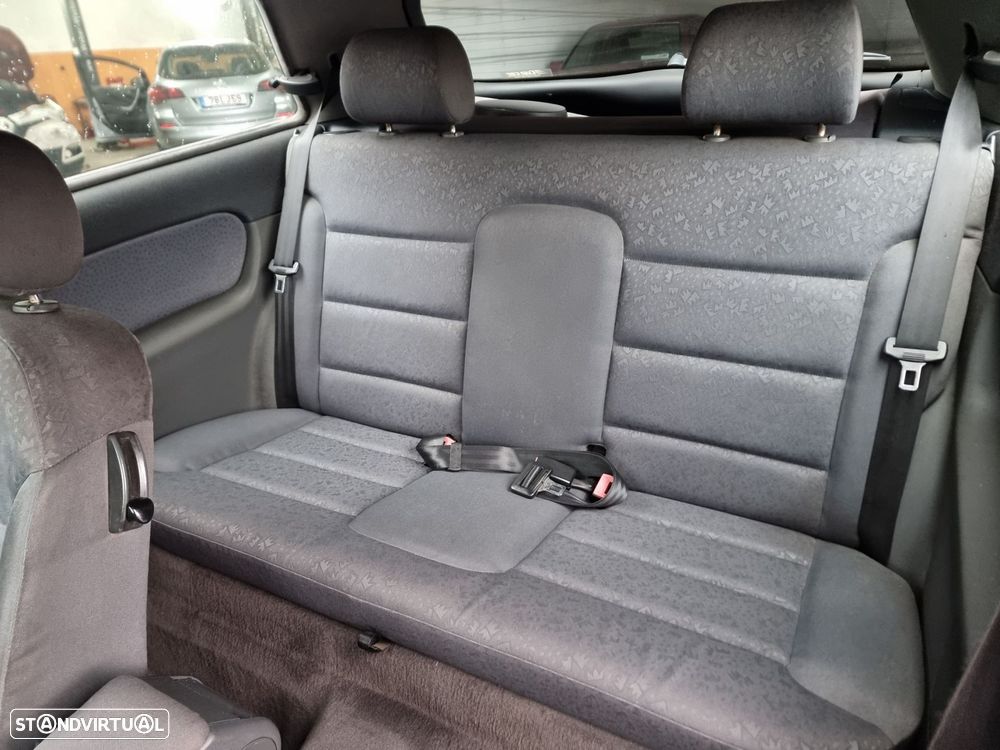 Audi A3 1.6 - 5