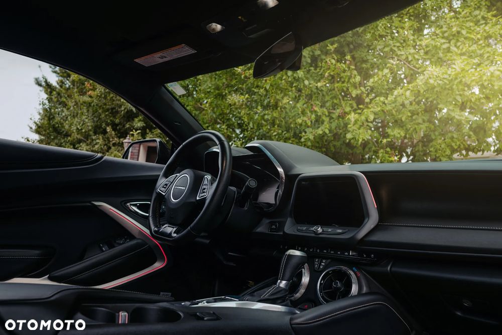 Chevrolet Camaro 2.0 - 8