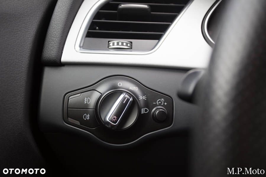 Audi A4 Limousine - 32