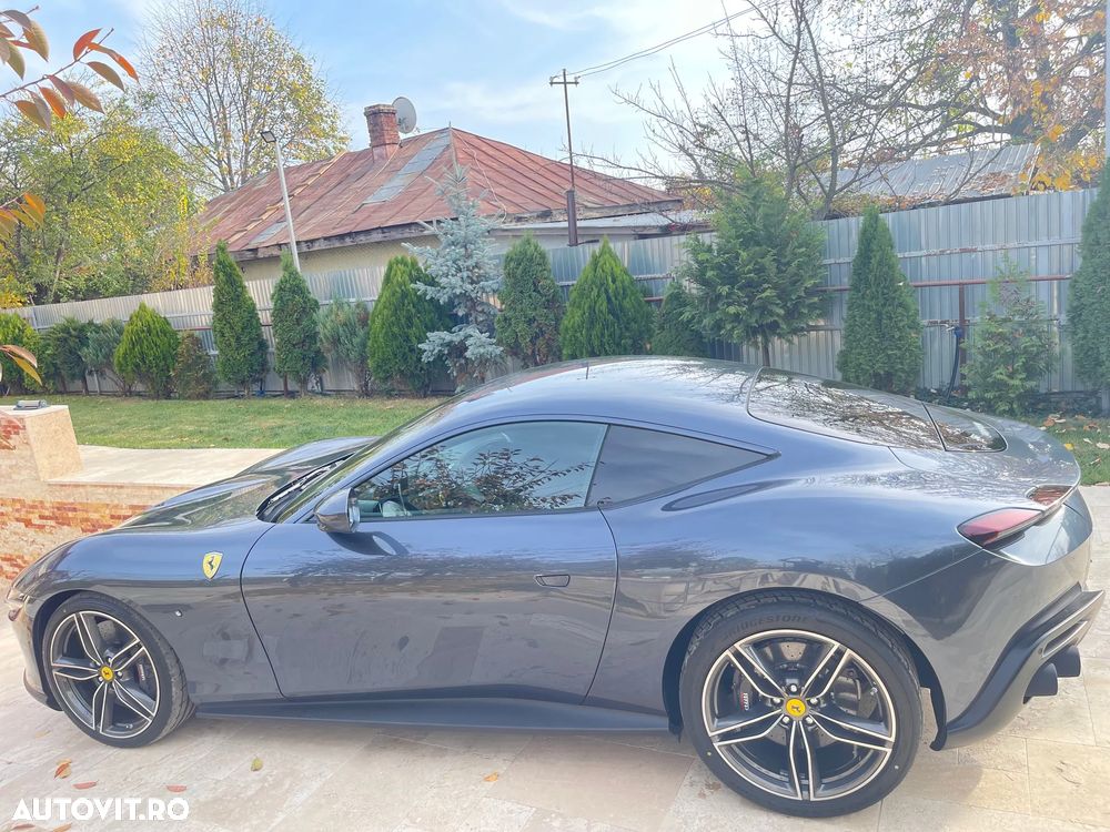 Ferrari Roma - 7