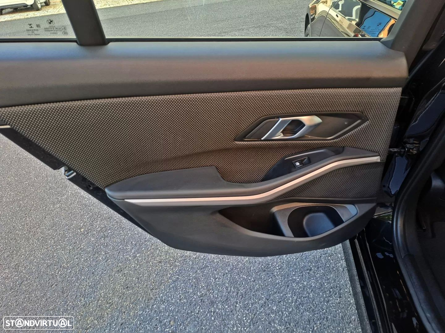 BMW 320 d Auto - 16
