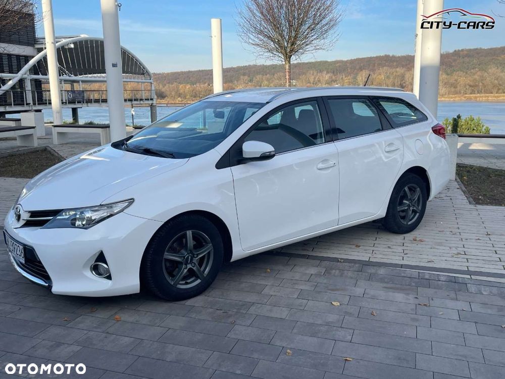 Toyota Auris - 9