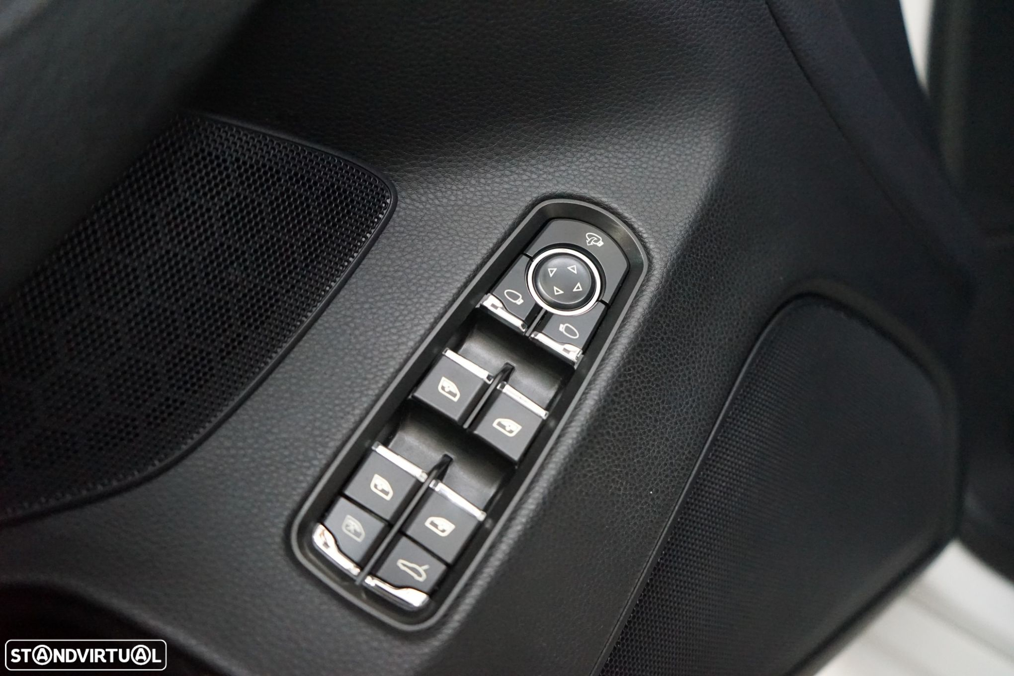 Porsche Panamera Platinum Edition - 16